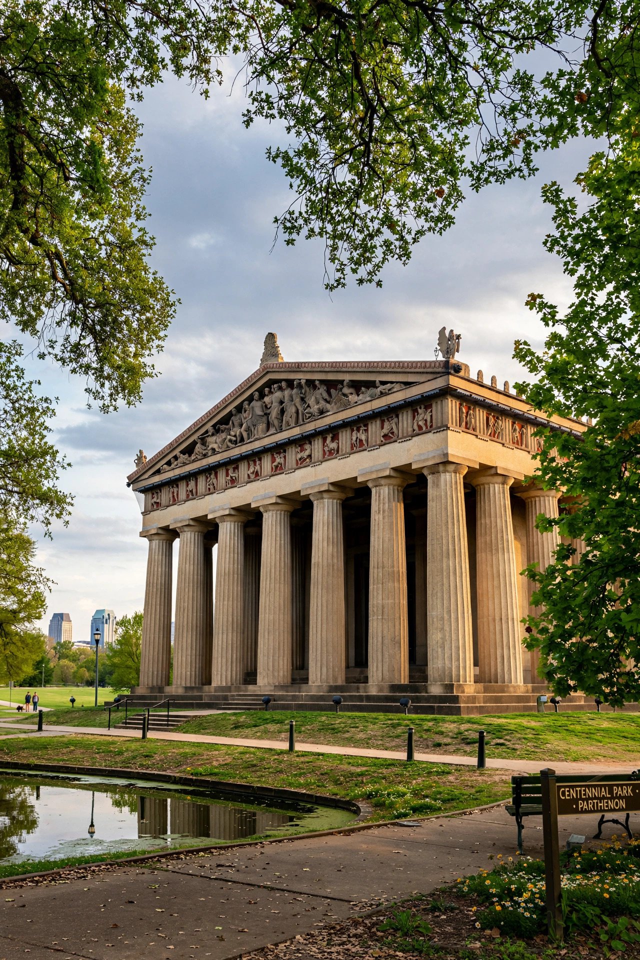 Parthenon replica in Centennial Park Nashville