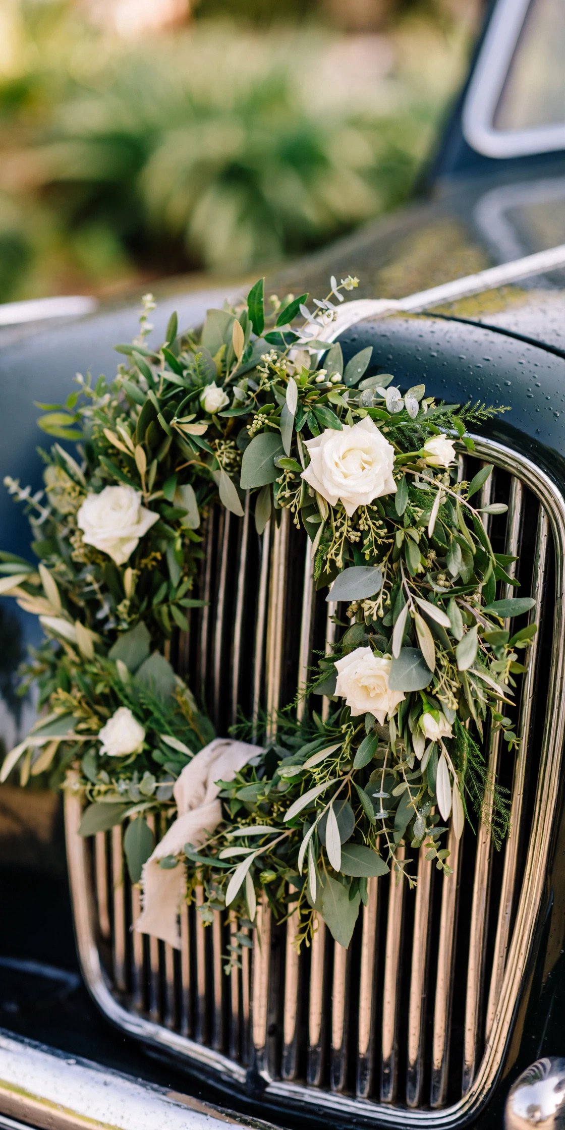 Wedding car decoration: Greenery Wreath on the Grille